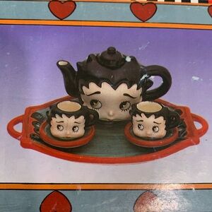 NWT 1995 Betty Boop mini- tea set!!!